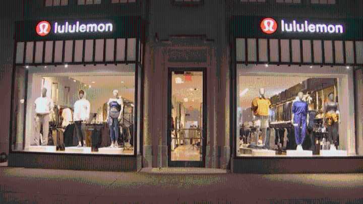 Lululemon store Newbury Street, Boston police investigating shoplifting