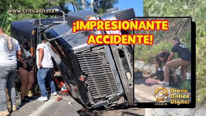 Volcadura de tráiler en la carretera federal 15 deja dos lesionados