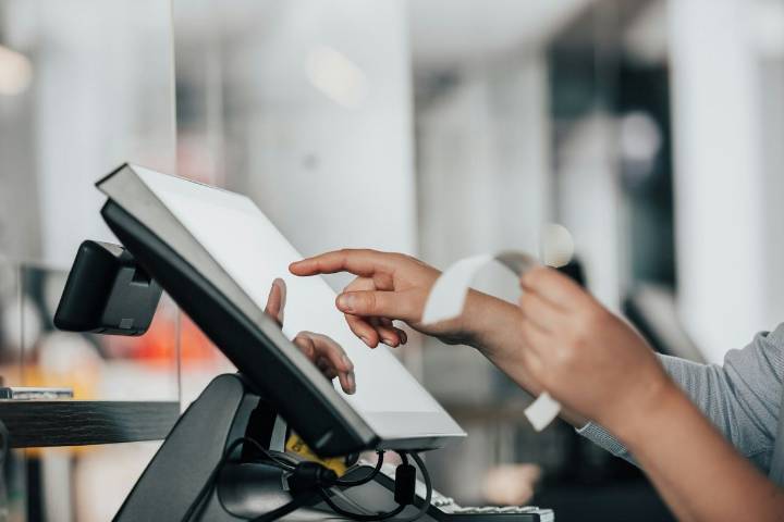 Texas Businesses Do Not Have to Accept Your Cash as Payment