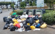Vacan­cia en Chorrillos deja calles llenas de basura acumulada