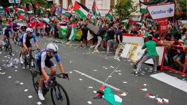 El equipo ciclista Israel-Premier Tech renunciará a su nombre e imagen para "alejarse de su identidad israelí"