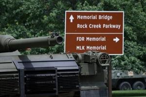 Tempers flare as US shutdown threatens troops’ pay