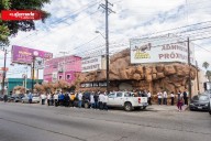 Trabajadores de La Cueva del Peludo amenazan con tomar calles si fiscalía no resuelve clausura