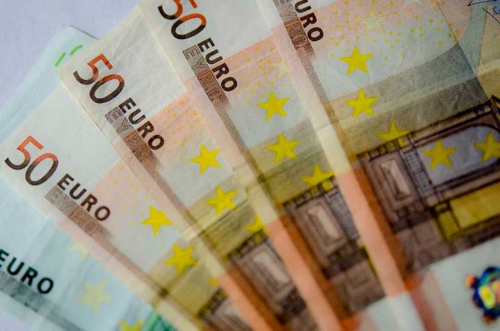 El PIB de Andalucía crece un 3,4 % en el primer semestre, superando en tres décimas la media nacional