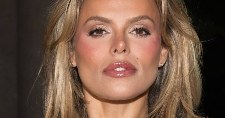 Brooks Nader Is ‘The Hottest Girl Around’ in Her New Photos, Say Fans