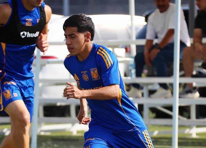 Se reintegra Chicha Sánchez con Tigres tras Mundial Sub
