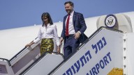El vicepresidente JD Vance aterriza en Israel para supervisar el acuerdo de alto al fuego