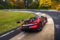 El superdeportivo eléctrico de BYD destrona a Xiaomi: su Yangwang U9 Xtreme ya es el más rápido de Nürburgring