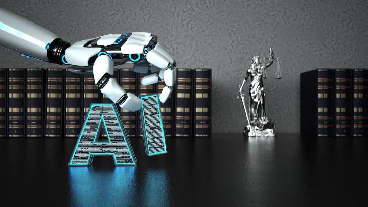‘Terminator’ se hace bibliotecario