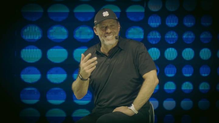 Tony Robbins: el líder motivacional visitó Bogotá. Aquí los detalles