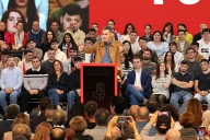 Sánchez advierte que en el PP “no hay nadie al volante”