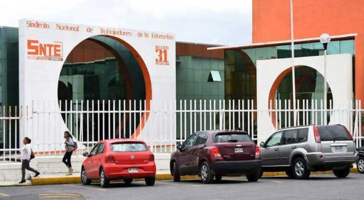 Exigen renovación inmediata de secretaría del SNTE en Tlaxcala tras fin de mandato