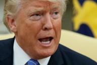 Trump llama a Gustavo Petro “líder del narcotráfico” y anuncia el fin subsidios para Colombia