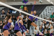 Edmonds-Woodway volleyball outlasts Lynnwood in thriller