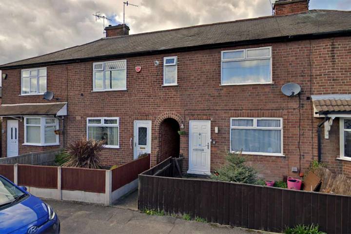 Teen Found Dead in Her Bed After Coming Home Sick from Christmas Party