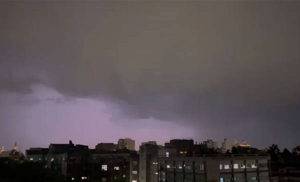 Llega la tormenta a La Plata: el SMN mantienen el alerta amarilla en la Región