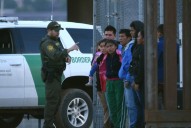 LAS APREHENSIONES DE CENTROAMERICANOS EN ESTADOS UNIDOS CAEN MÁS DEL 90 % EN 2025