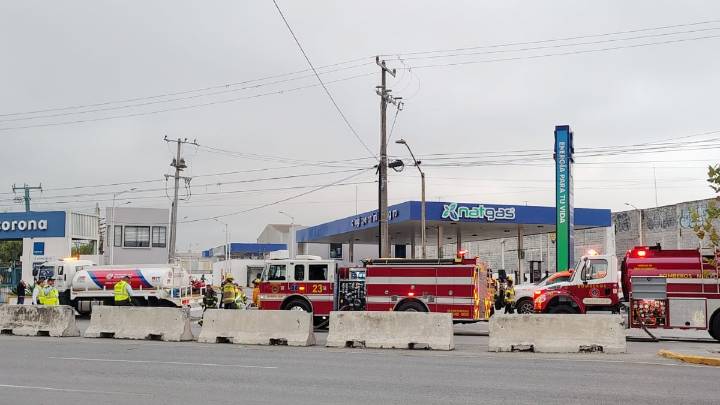 Explosión en gasera en avenida Félix U. Gómez en Monterrey deja un lesionado