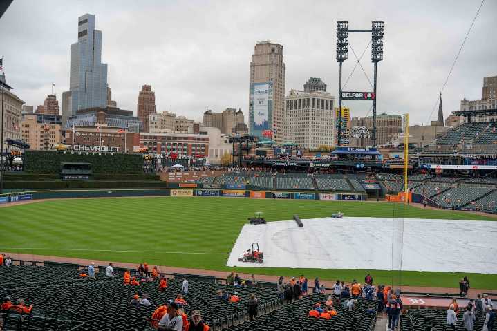 Tigers-Mariners ALDS Game 3 broadcast moved to new channel due to rain delay