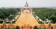 Fire In Building Near Rashtrapati Bhawan