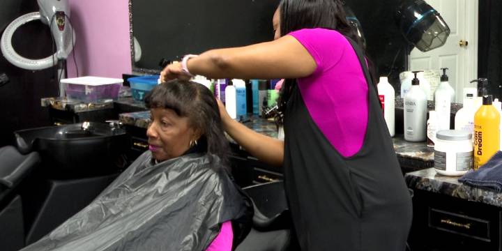 ‘A little nervous’: Government shutdown impacts local businesses