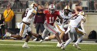 Top-ranked Ohio State defeats Minnesota 42