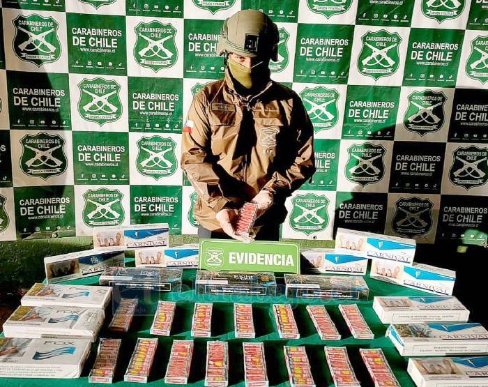 Carabineros decomisa fuegos artificiales y cigarros de contrabando en Los Andes