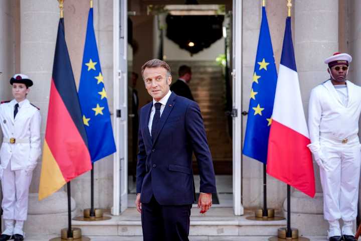 Macron says France, Germany must work together on jet