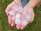 Brief storm brings heavy rain and hail to the southeast