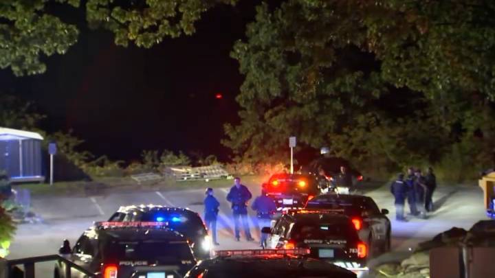 Delivery driver robbed, vehicle stolen by 3 armed suspects in Braintree