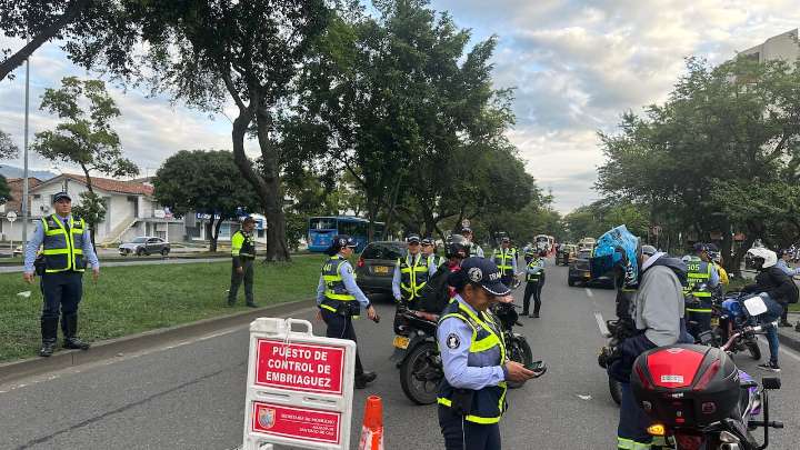 Pico y placa en Cali para este jueves, 30 de octubre del 2025: estos son los vehículos que no podrán salir