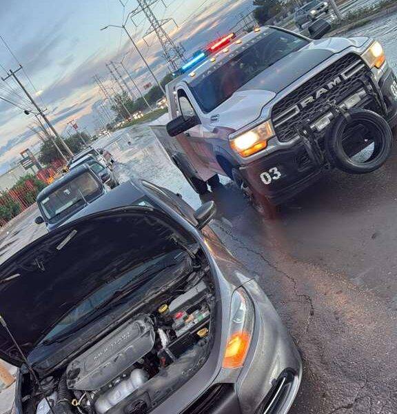 Reporta Seguridad Vial inundaciones y cierres en distintos puntos de Juárez