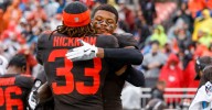 Saturday Dawg Chow (10/25): Dominant newcomer, trade chatter, debunking myths, and more!