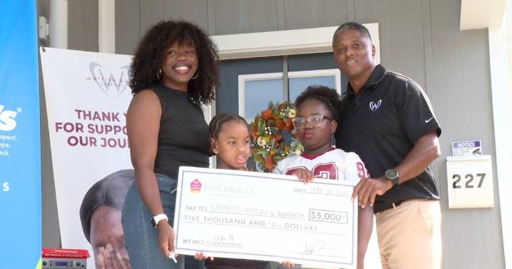 Warrick Dunn Surprises Lafayette Mom with $5,000 Check and Fully Furnished Home