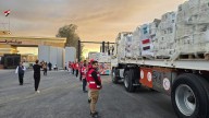 Última hora del conflicto en Oriente Próximo, en directo | Camiones con ayuda humanitaria comienzan a entrar en Gaza desde Egipto, según el acuerdo de alto al fuego