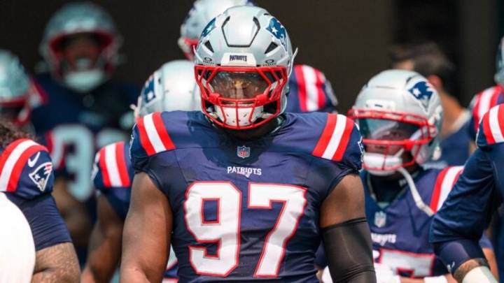 4 Patriots questionable ahead of SNF matchup with Bills