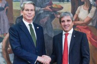 Swap de US$20.000 millones. Luis Caputo viaja a Washington para reunirse con Scott Bessent