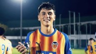 El Valencia CF blinda a Iker Herrera, el central zurdo del futuro