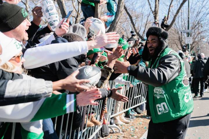 Brandon Graham ends retirement, rejoins Eagles