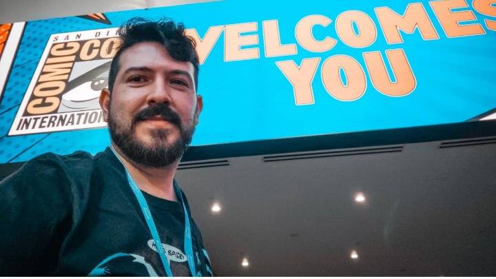 Orgullo mexicano: artista conceptual destaca en equipo de animación internacional