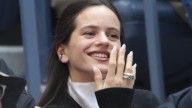 Rosalía revela la partitura de su nueva canción y desata una avalancha de ‘covers’ que arrasan en internet ¡Descubre los impresionantes resultados!