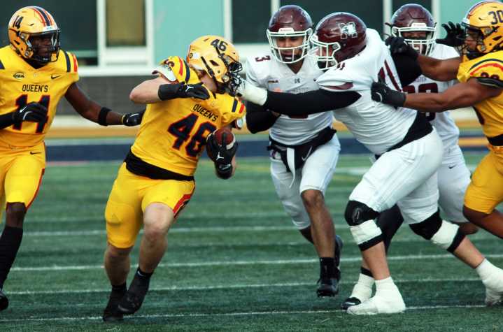 With two pick-6s, Queen's Gaels roll over McMaster 46