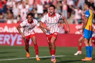 El Girona logra ante el Valencia su primera victoria esta temporada