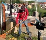 Avanza Ayuntamiento de Guaymas limpieza en cementerios