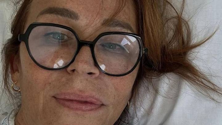Antonia San Juan muestra su peluca por primera vez y lanza un emotivo mensaje sobre el cáncer