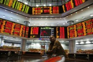 Tech leads Asia share rally, gold near record high on Fed rate cut bets