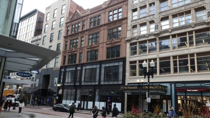 Uniqlo to open in long-vacant Downtown Crossing building
