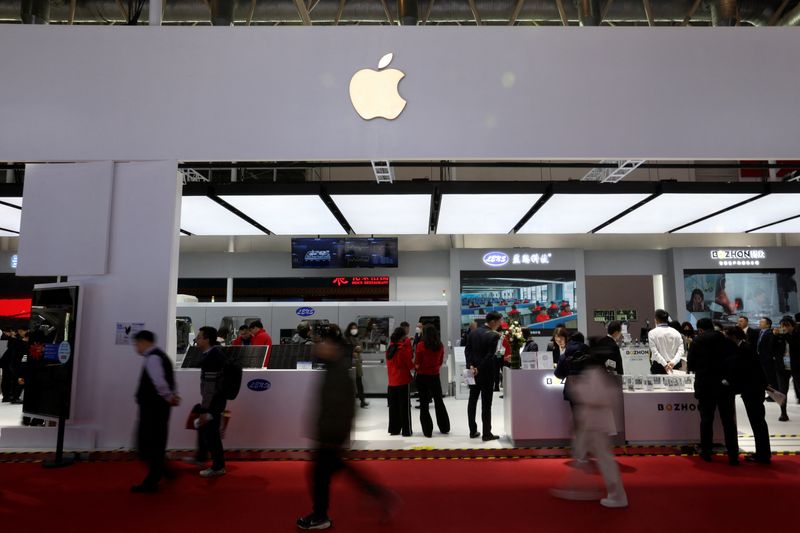 China consumers file antitrust complaint against Apple over app store practices