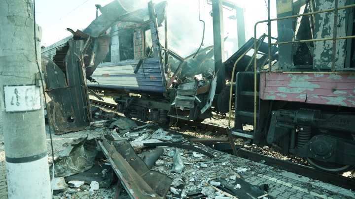 El nuevo frente invisible de la guerra en Ucrania: drones, sabotajes y trenes en el punto de mira