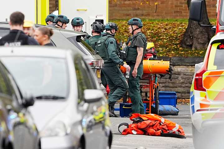 Car, knife attack injures 4 at UK synagogue on holiest Jewish day of year